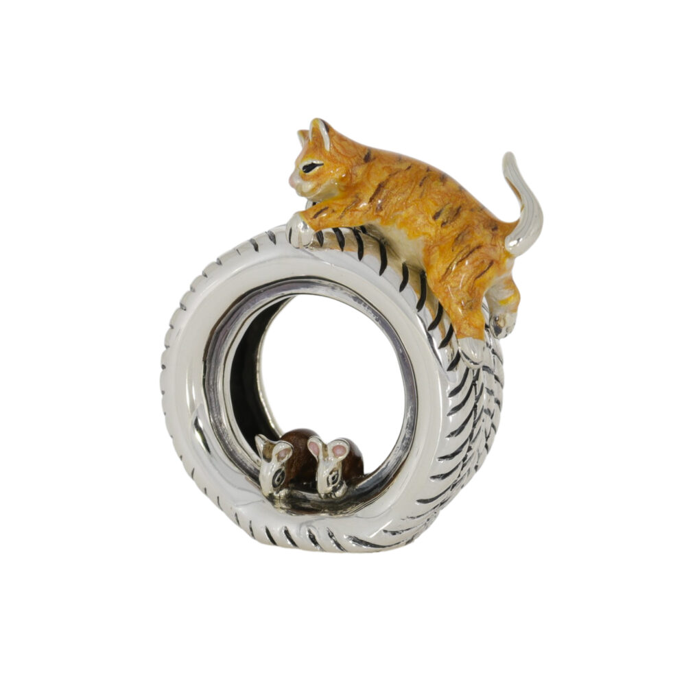 Saturno Sterling Silver and enamel Cat and Mice on tyre Ornamant