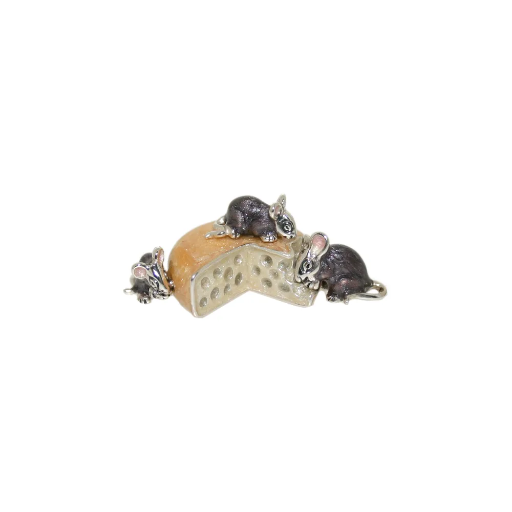 Saturno Sterling Silver and Enamel Mice nibbling cheese Ornament