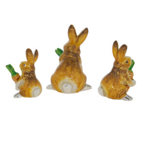 13224-Rabbits-with-carrots-back