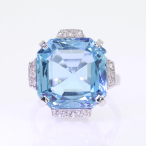 W166.4 Aquamarine Art Deco single stone ring