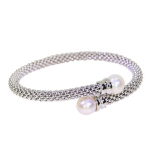 JES02-Silver and pearl bangle side