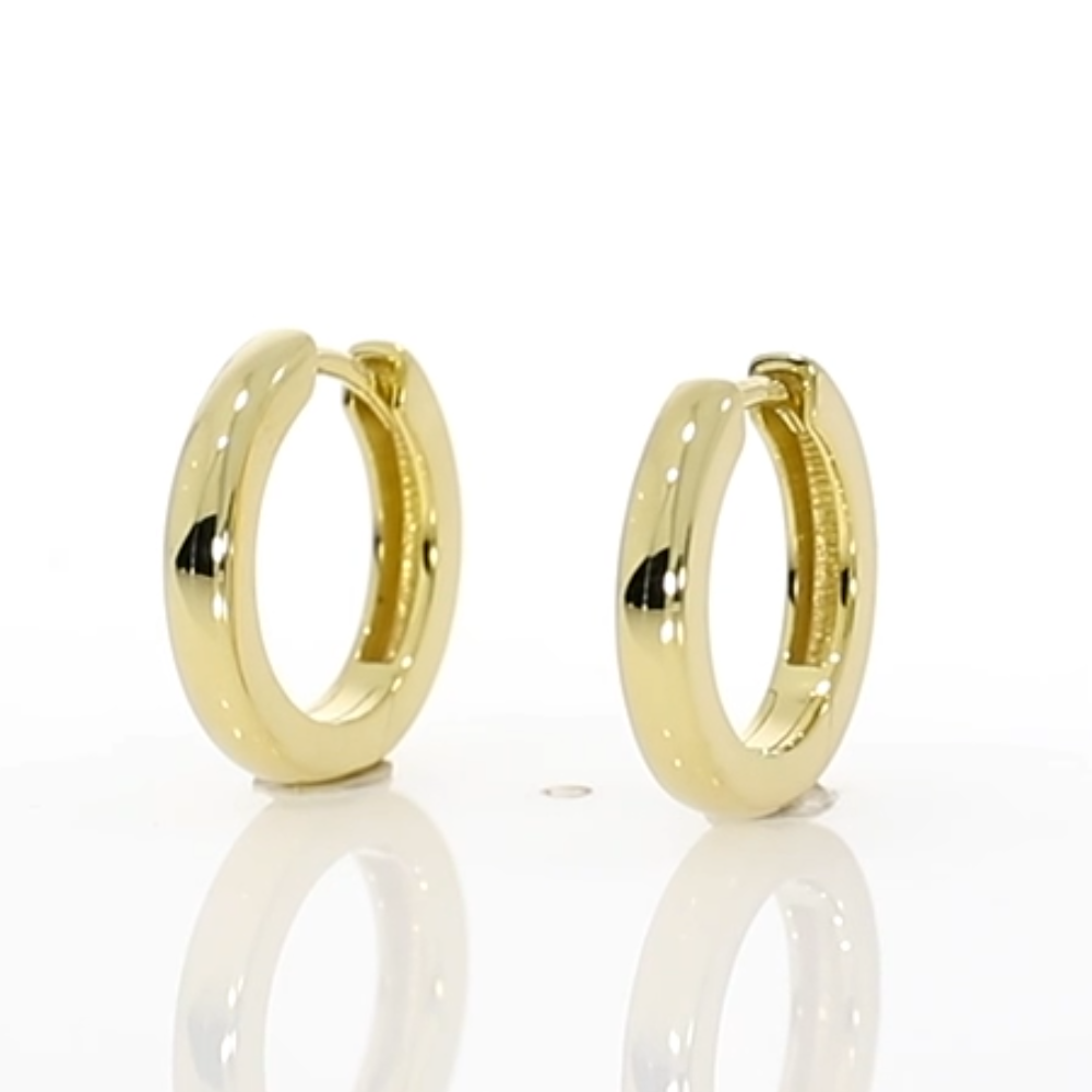 9ct Yellow gold 15.5mm hoop earrings video