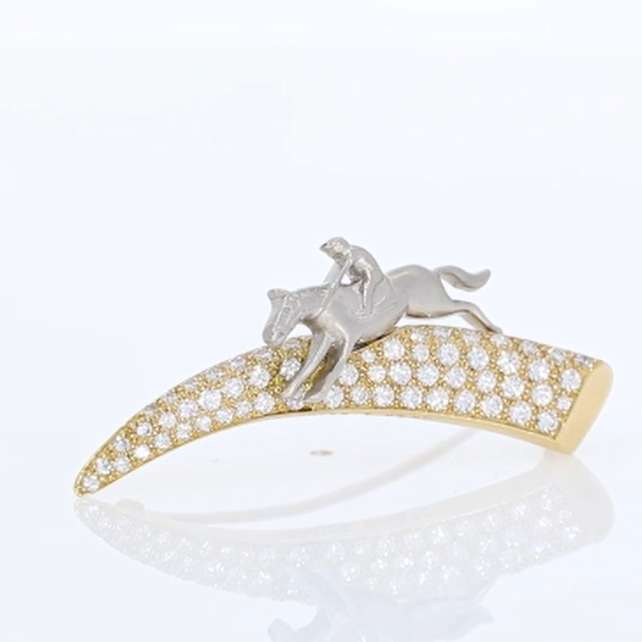 Diamond pave set Boodles jumping horse brooch, 18ct yellow gold mount video