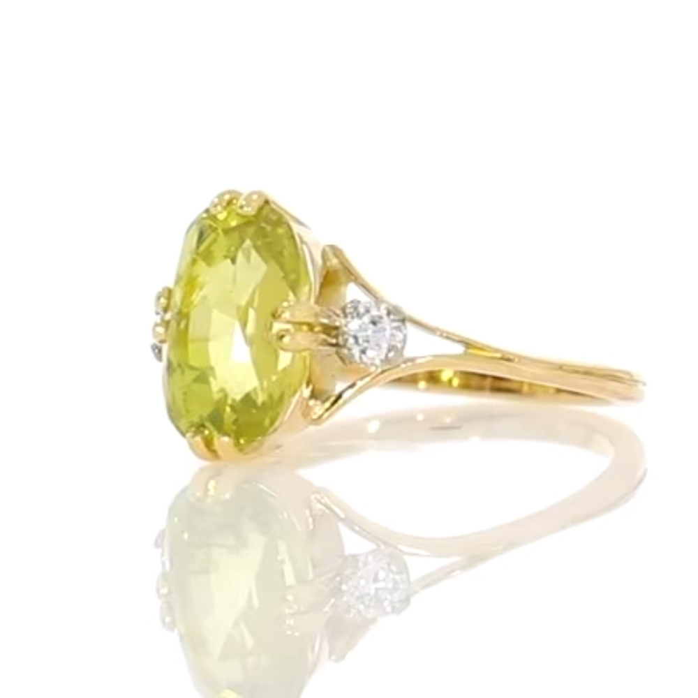 Chrysoberyl single stone ring with split diamond shoulders, 18ct yellow gold mount video
