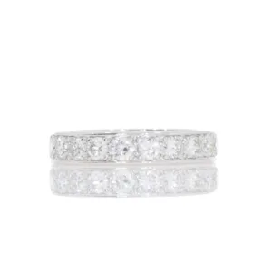 Y83.4_Diamond_full_eternity_ring_engraved_sides_front