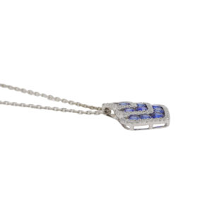 Z263.5 Sapphire and diamond pendant side