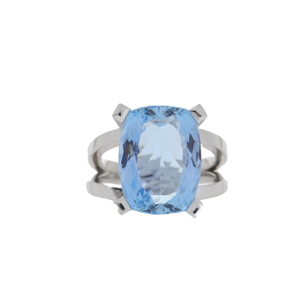 Aquamarine single stone ring, diamond set claws, Unique 18ct white gold mount