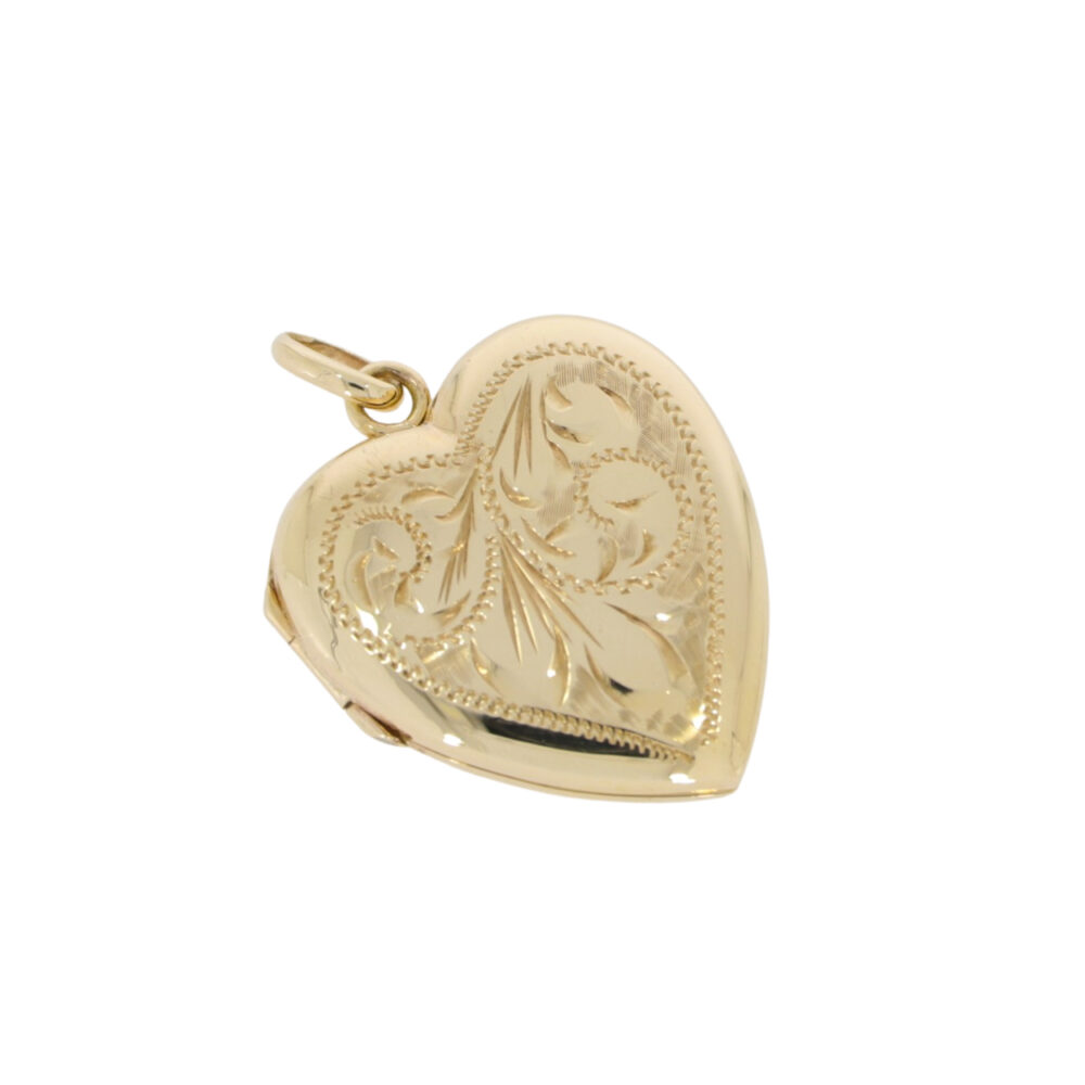 9ct gold heart shaped patterned locket