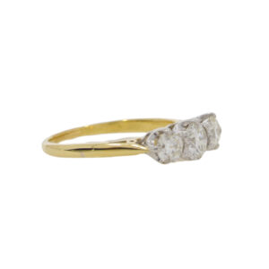 V37.4 Diamond 3 stone ring side