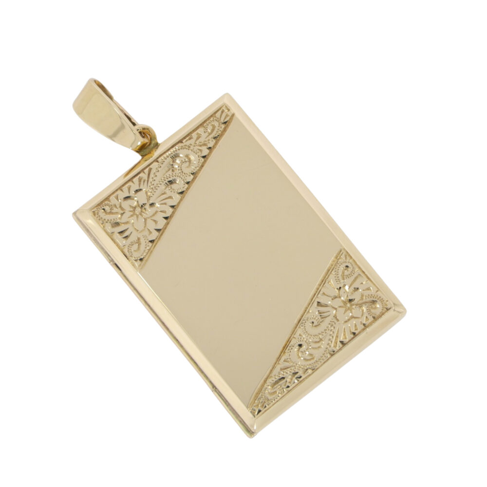 9ct gold oblong locket with engraved pattern