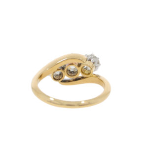 G38.4 Diamond three stone crossover ring back