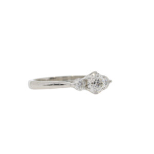H38.4 Diamond three stone ring side