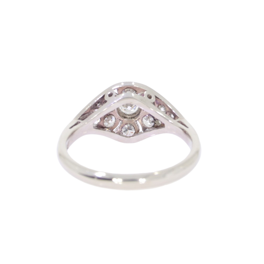 B59.4_Diamond_crossover_millegrain_cluster_ring_back