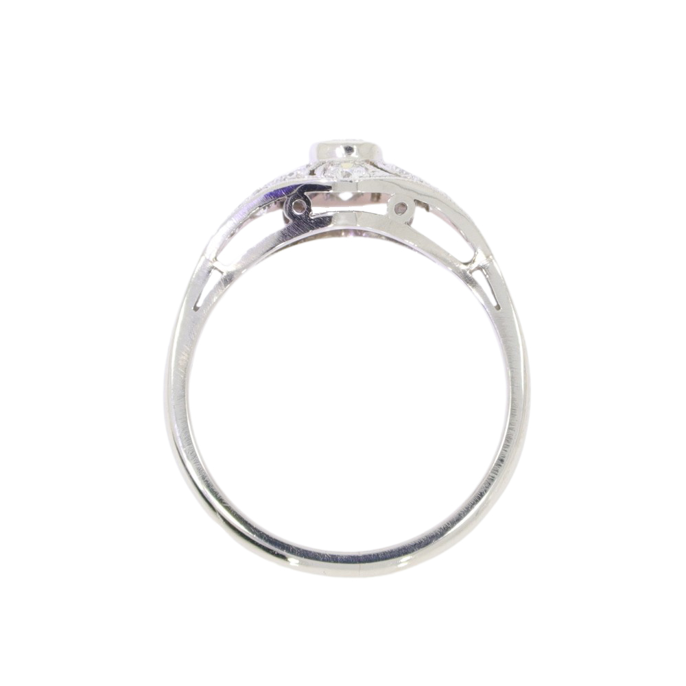 B59.4_Diamond_crossover_millegrain_cluster_ring_top