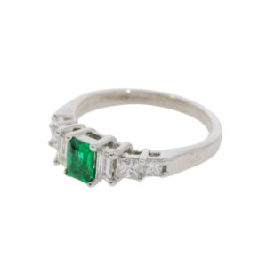 M130.4 Emerald and diamond ring side 2