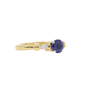 Z112.4 Sapphire single stone ring tapered baguette diamond sides side