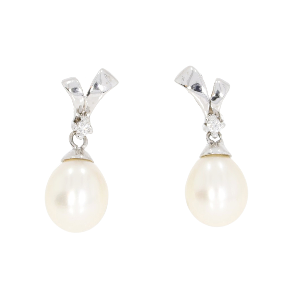 Freshwater cultured pearl, diamond and 18ct white gold drop earrings