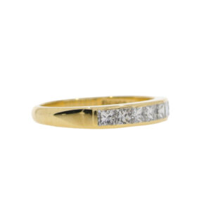 T87.4 Diamond princess cut eternity ring side