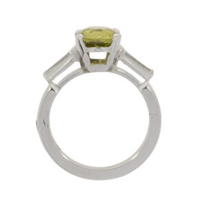 U173.4 Chrysoberyl single stone ring top