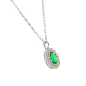 U271.5 Emerald and diamond cluster pendant side
