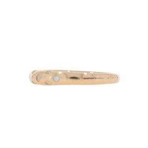 X60.4 Diamond scattered rose gold ring end