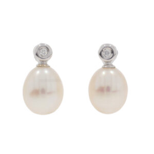 Y450.2 Freshwater cultured pearl diamond 2 stone earrings