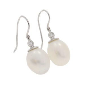 Z450.2 Freshwater cultured pearl diamond drop earrings end